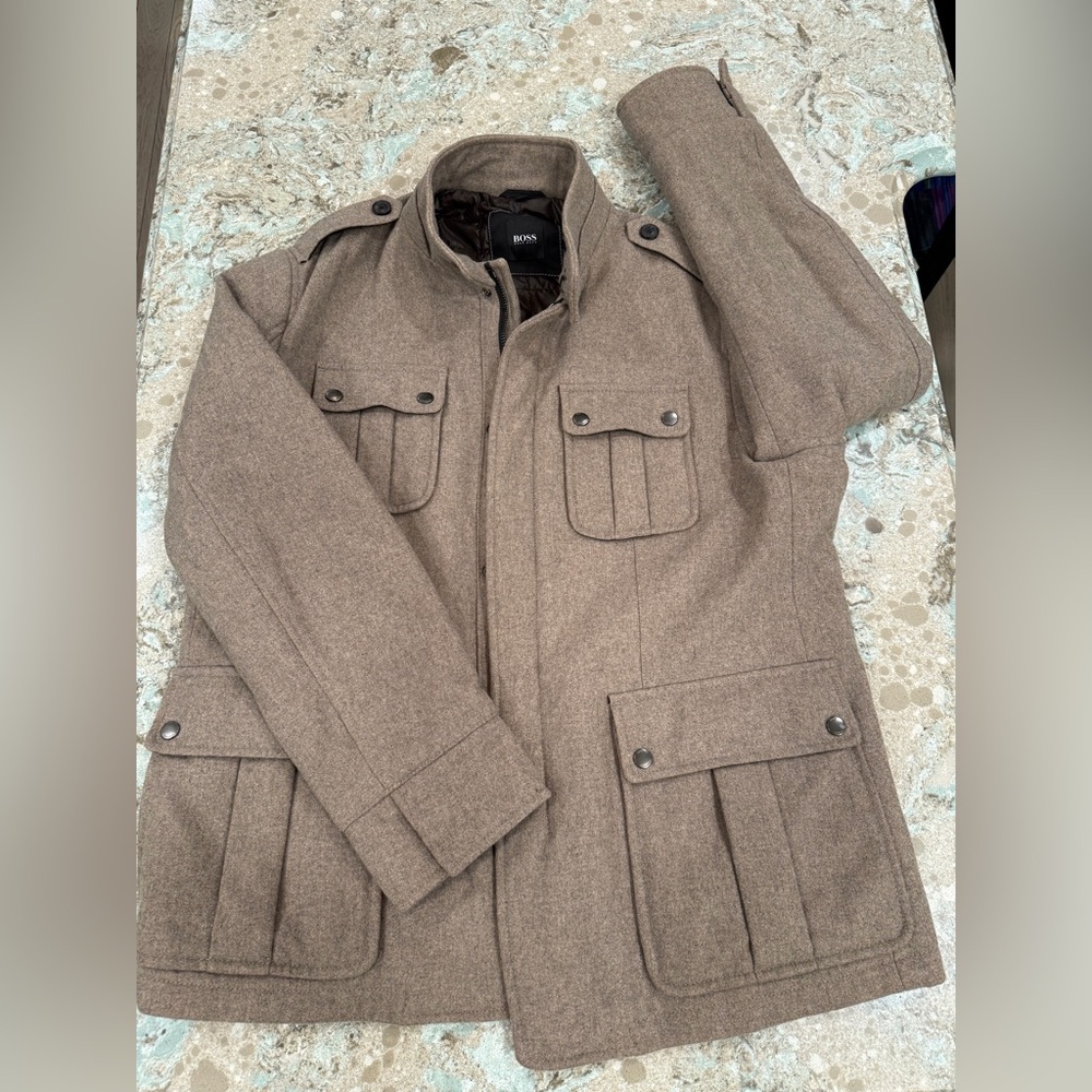 Men’s BOSS by Hugo Boss Camel Jacket Size 47 Regular
